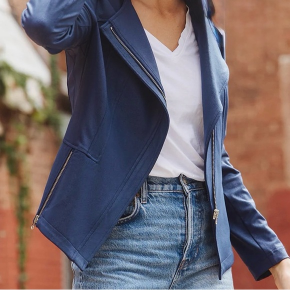 Clara Sunwoo Liquid Leather NavyBlue size sm. NWT - Picture 4 of 4